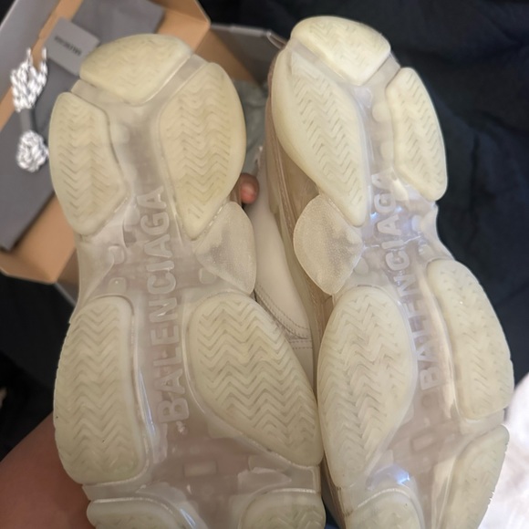 Balenciaga Triple S Clear Sole - Picture 1 of 2